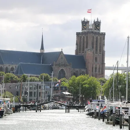 Bed & Breakfast Verdraaid Fijn Dordrecht