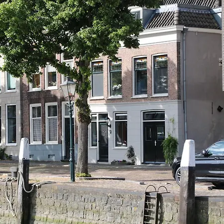 Bed & Breakfast Verdraaid Fijn *