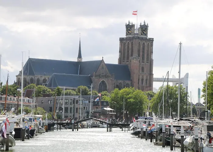 Bed & Breakfast Verdraaid Fijn Dordrecht